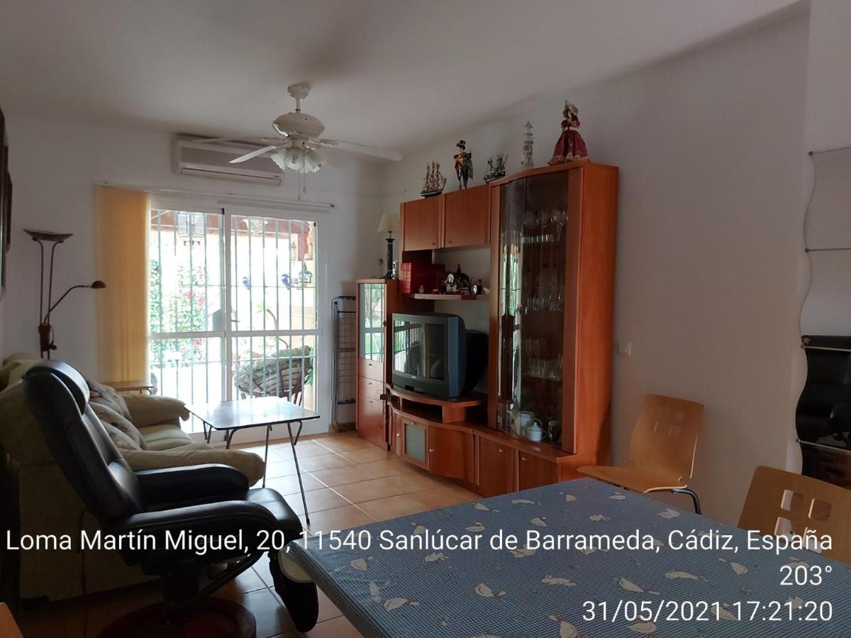 Bajo Con Terraza Piscina Y Jardin Apartment Sanlucar de Barrameda Bagian luar foto